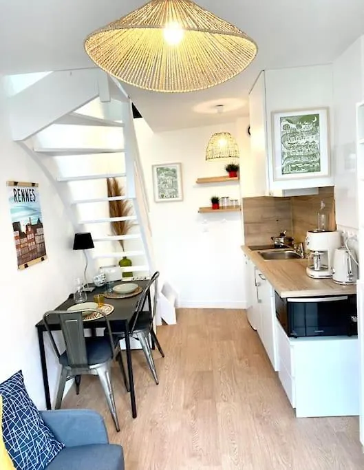 Duplex Cosy / Terrasse / Cour Interieure Apartment Rennes 0*,